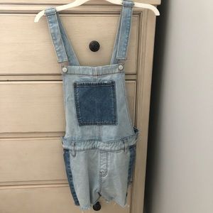 Two-tone jean overalls size M
